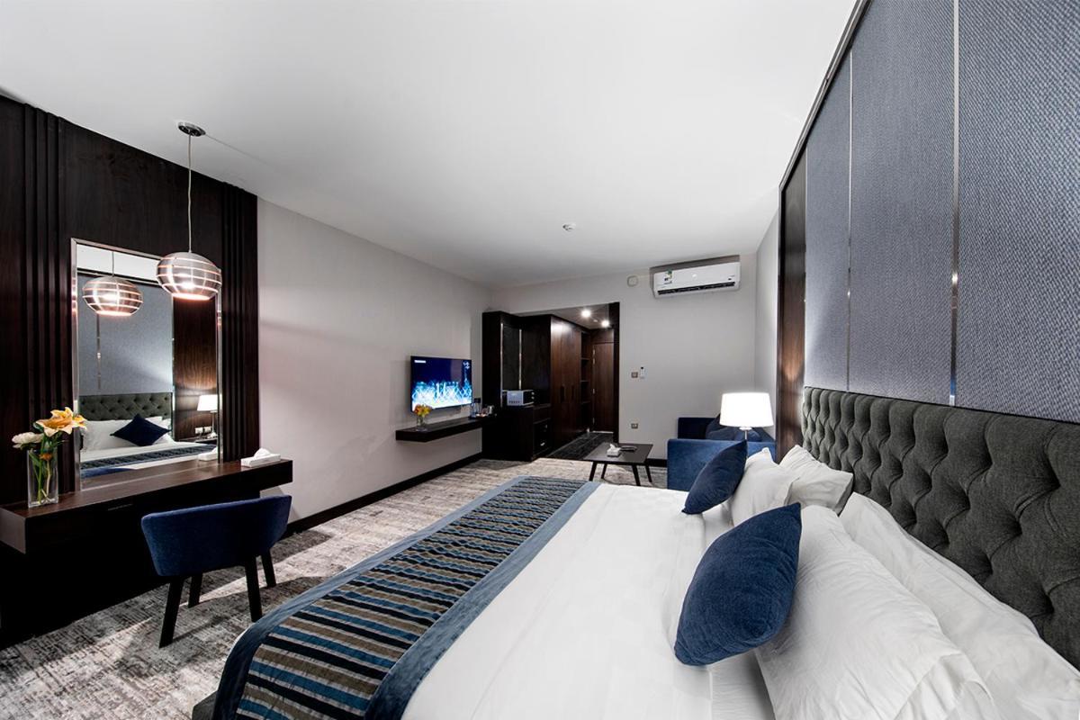 Lily Hotel Suite Mubarraz Эль-Хуфуф Экстерьер фото