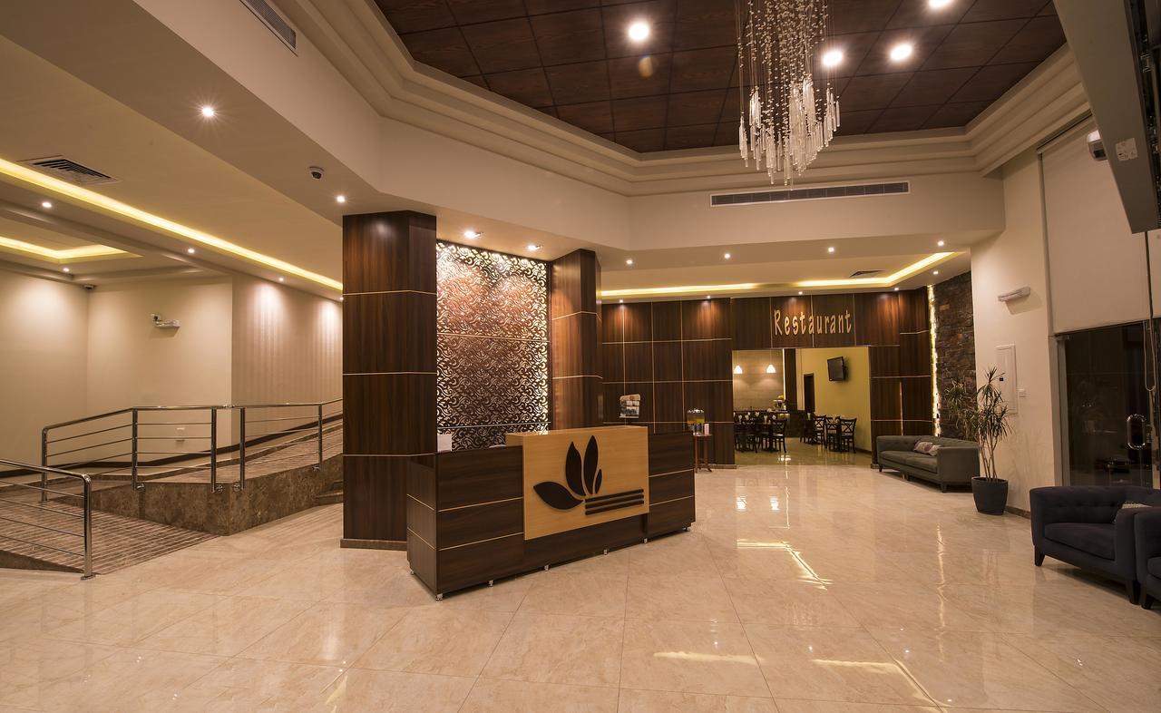 Lily Hotel Suite Mubarraz Эль-Хуфуф Экстерьер фото